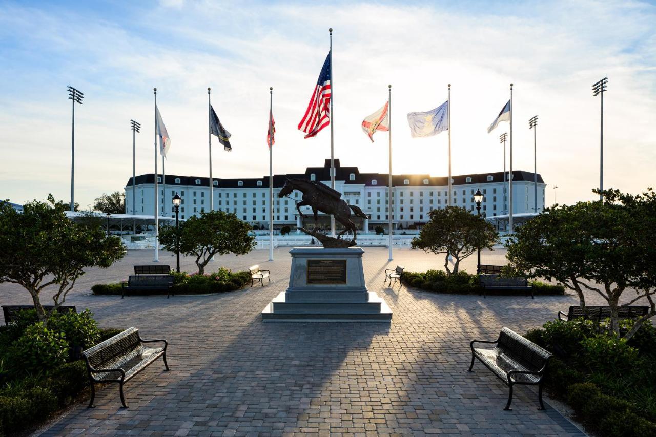 The Equestrian Hotel Ocala Buitenkant foto